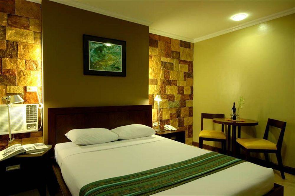 Best Western Hotel La Corona Manila Quarto foto