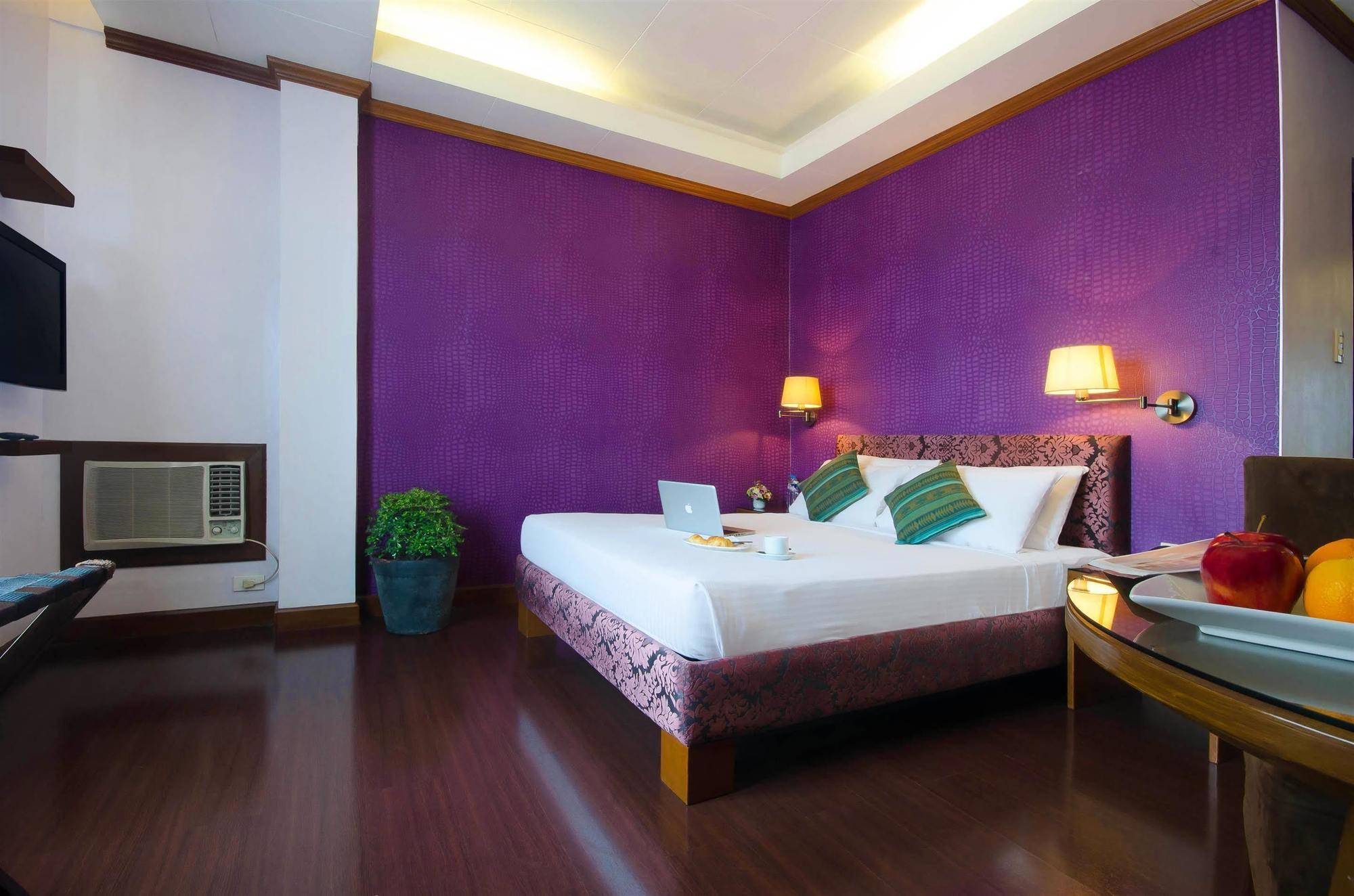 Best Western Hotel La Corona Manila Exterior foto